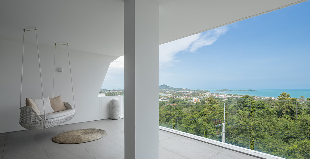 Golden Lotus - The Flourish Villa - Bedroom terrace